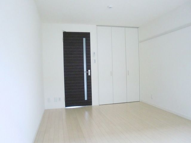 その他部屋・スペース　★モダンなフローリングです★