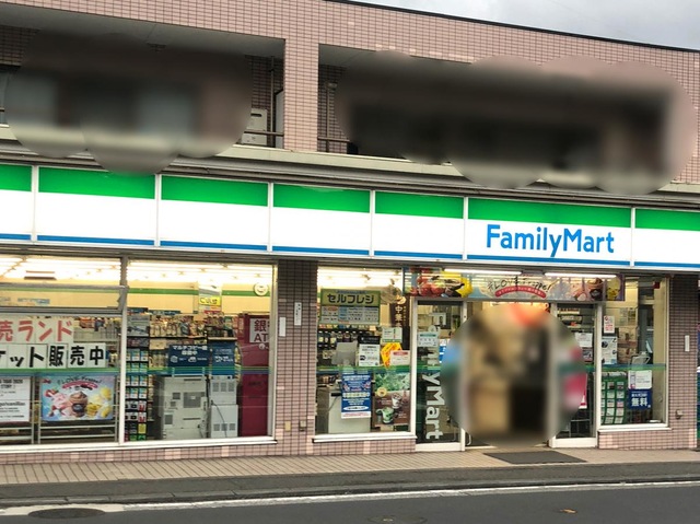 コンビニ　ファミリーマート西生田店（コンビニ）まで665m
