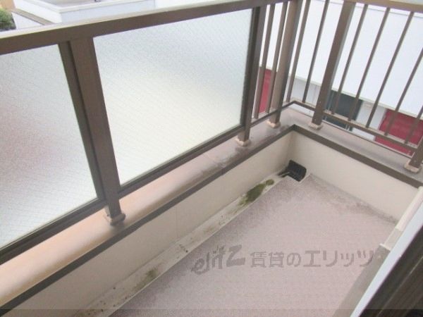 バルコニー　ベランダ