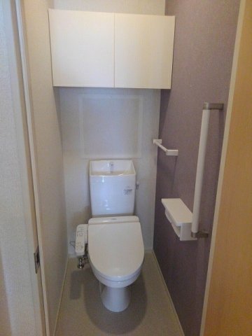 トイレ　清潔感のあるトイレです