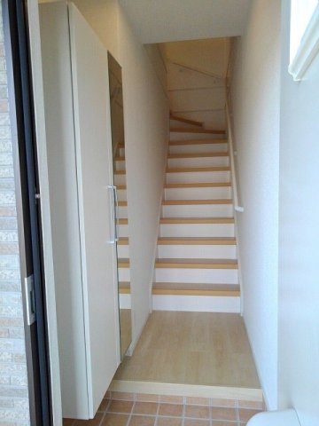 玄関　シンプルで使いやすい玄関です