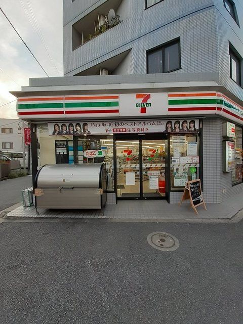 コンビニ　セブンイレブン 世田谷下北沢店（コンビニ）まで140m