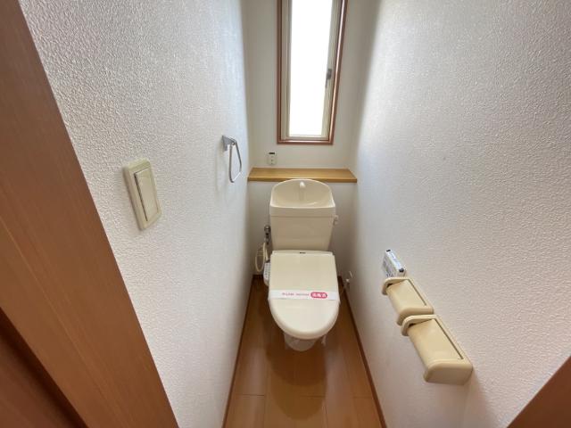 トイレ　シャワー付トイレ