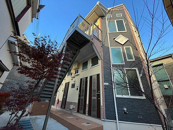 建物外観　おしゃれな外観