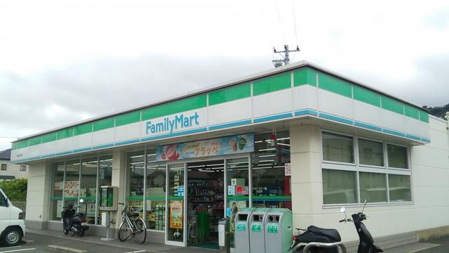 コンビニ　ファミリーマート和歌山内原店（コンビニ）まで640m