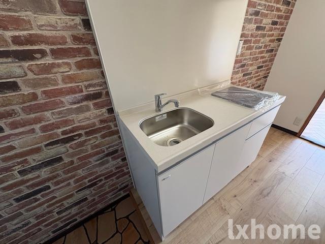 キッチン　コンパクトなキッチンで掃除もラクラク