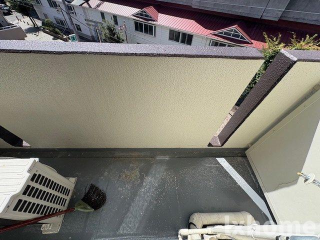 バルコニー　落ち着いた時間を過ごせるバルコニーです