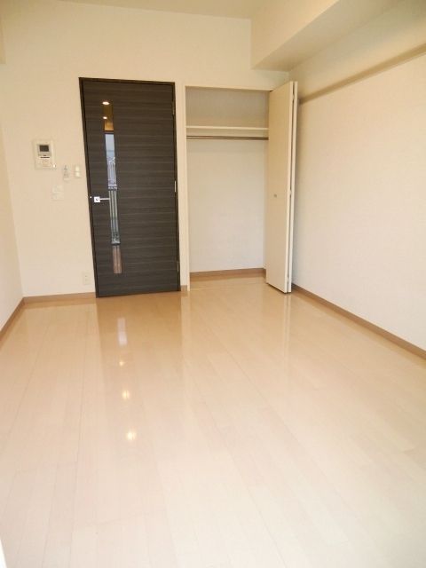 居室・リビング　南向き・日当たり良好