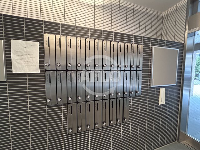 ロビー　ル・レーヴ江坂