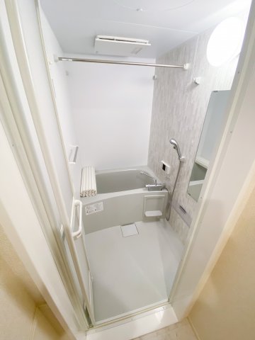 バス・シャワールーム　お湯張り・追い炊き・浴室乾燥付き