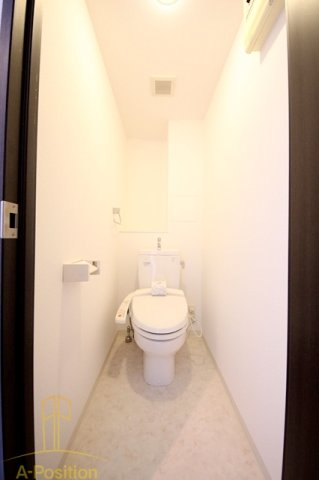 トイレ　レオンコンフォート新梅田