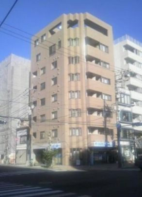 建物外観　外観は落ち着いています