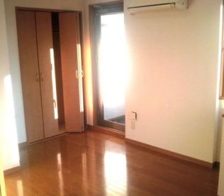 居室・リビング　居間です