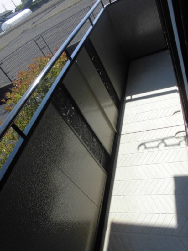 バルコニー　図面と現状に相違がある場合には現状を優先