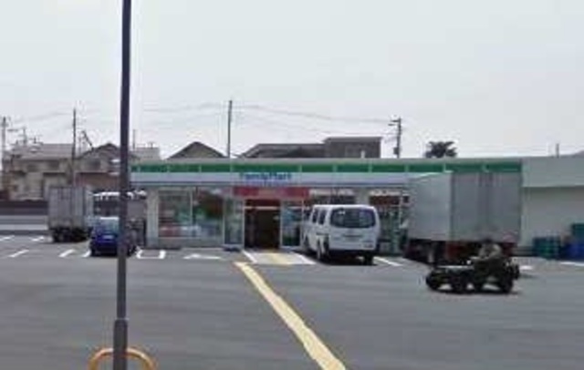 コンビニ　ファミリーマート新座駅南店（コンビニ）まで576m