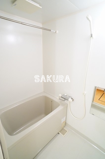 バス・シャワールーム　日々の疲れを癒すお風呂です♪