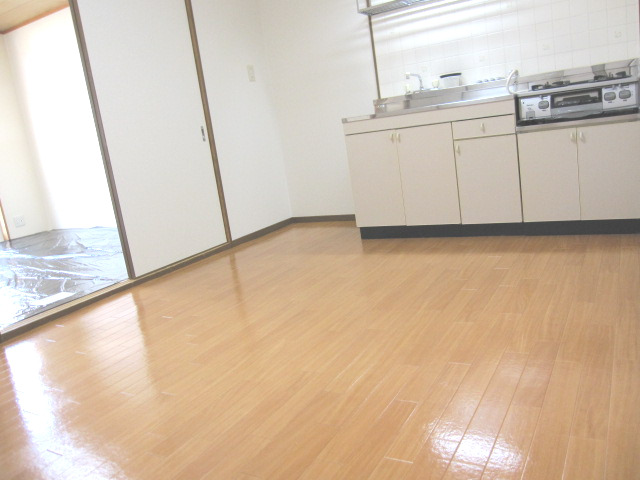 居室・リビング　プリシェール藤原台（GoodHome）