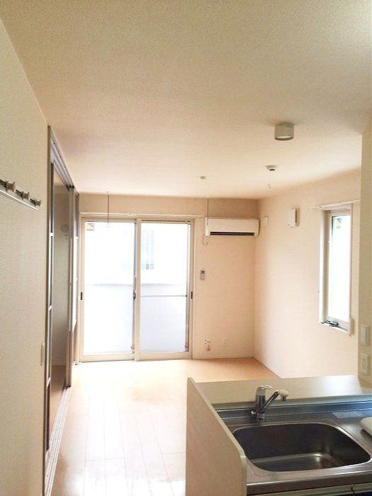 居室・リビング　別部屋参考写真