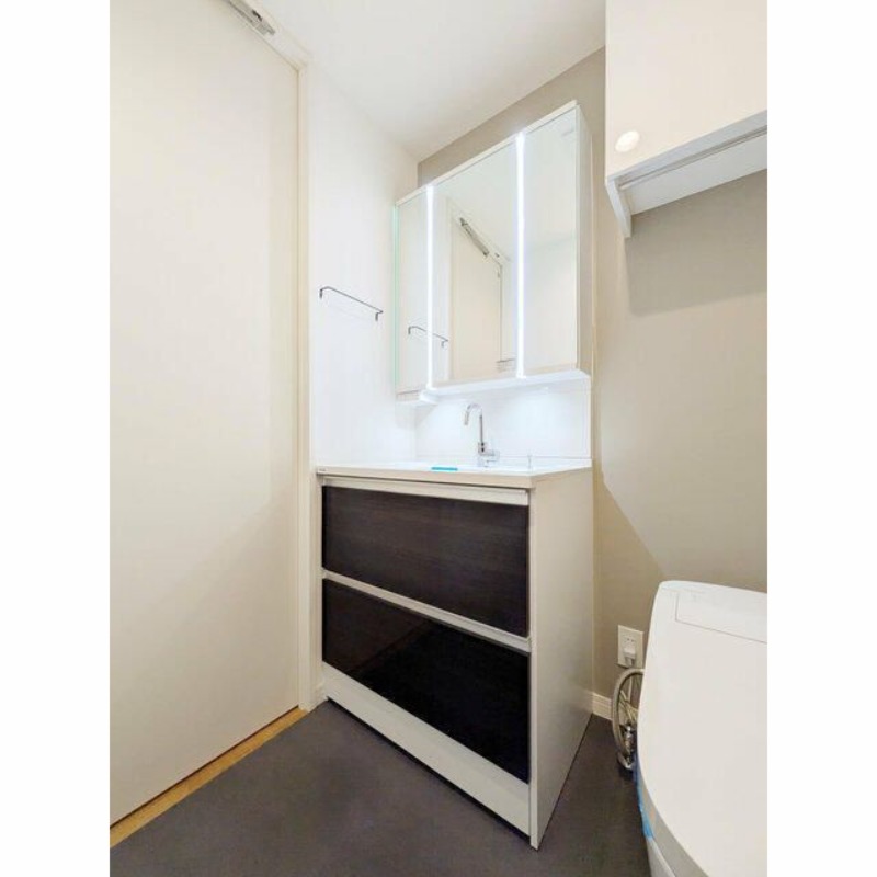 洗面設備　オーパスホームズ三田