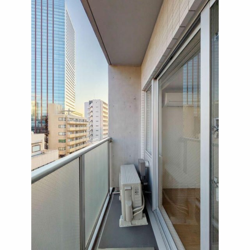 玄関　オーパスホームズ三田