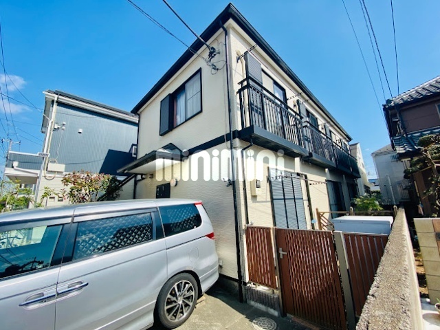 建物外観　ベランダ側はひらけています♪