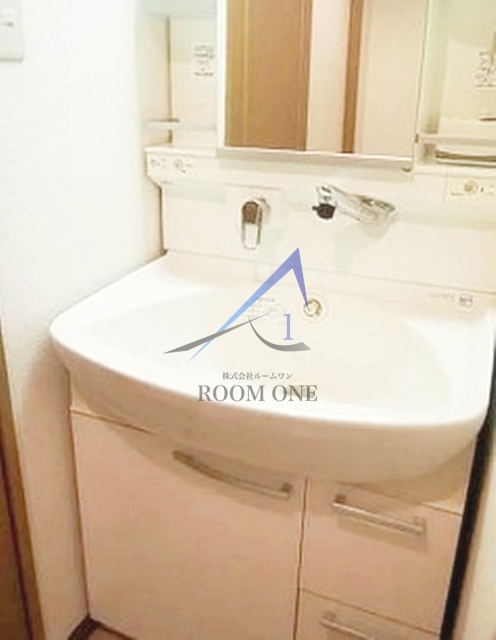 洗面設備　洗面台です。