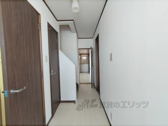 その他部屋・スペース　廊下