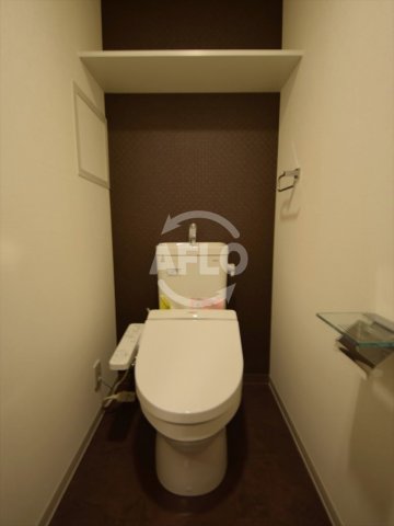 トイレ　ハーヴェスト京町堀　温水洗浄便座