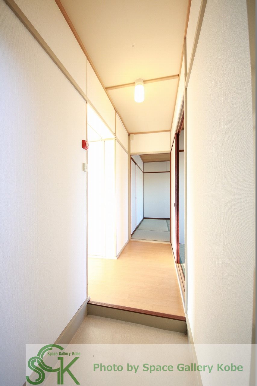 玄関　※お部屋により仕様が異なる場合があります。
