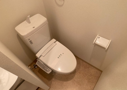 トイレ　シンプルで使いやすいトイレです