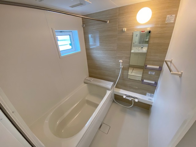 バス・シャワールーム　同施工参考写真