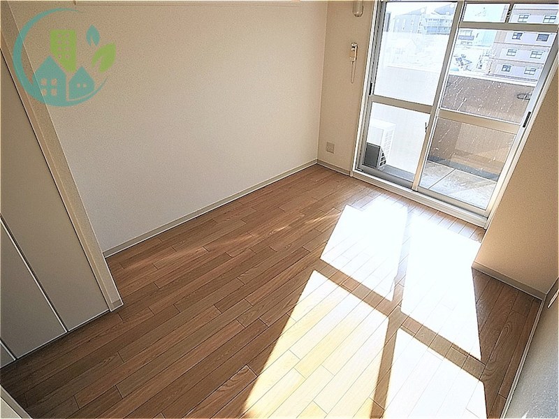 居室・リビング　ウィズダムスクウェア（ペット相談可、小型犬、猫）