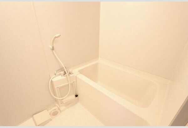 バス・シャワールーム　初期費用分割可★ご希望の場所まで無料送迎サービス付♪