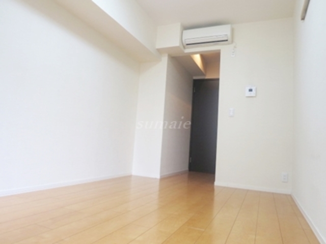 その他部屋・スペース　6.9帖居室です。