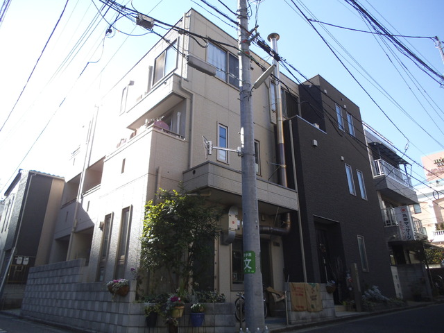 建物外観　赤羽駅からの徒歩４分の好立地！