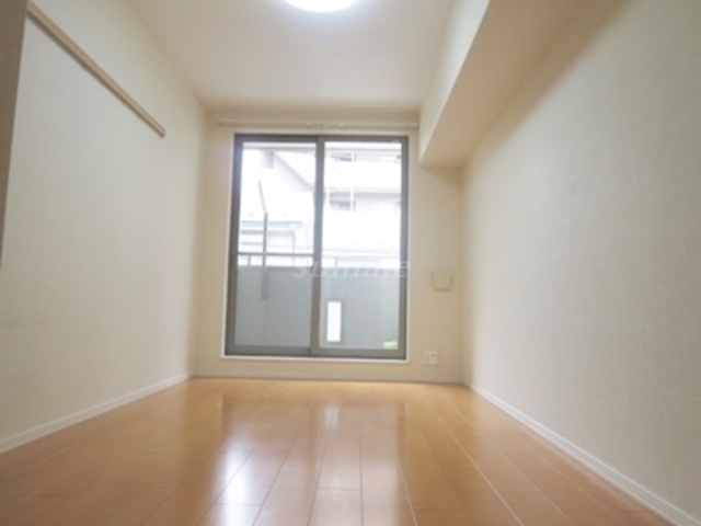 居室・リビング　使いやすくて、キレイなリビングです。