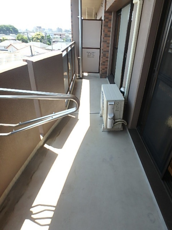バルコニー　図面と現状に相違がある場合には現状を優先