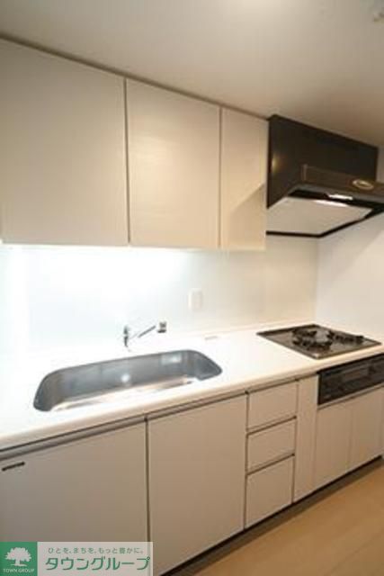 キッチン　※写真は同タイプ住戸です。