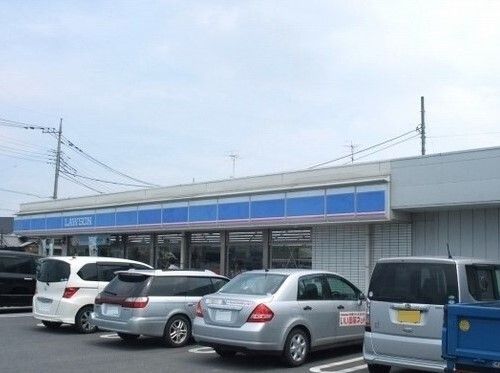 コンビニ　ローソン 桶川下日出谷南店（コンビニ）まで300m