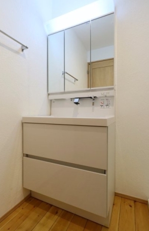 洗面設備　☆嬉しい独立洗面台☆