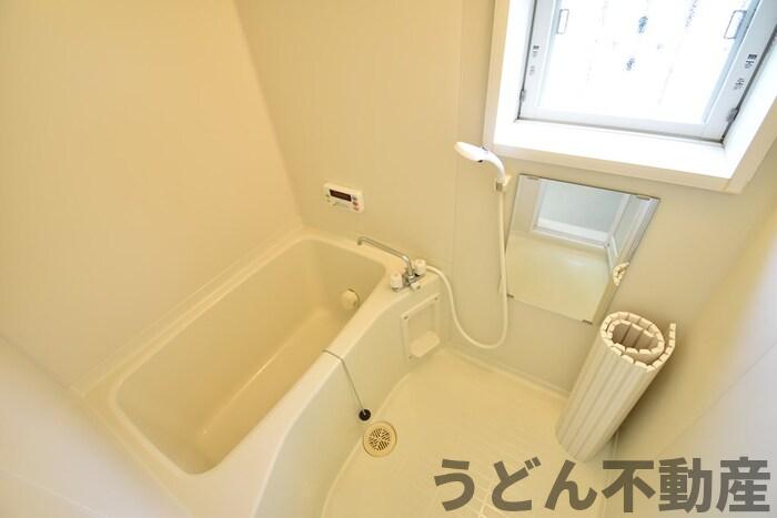 バス・シャワールーム　うどん県のお部屋探しはうどん不動産へ うどんちゃんとLINE