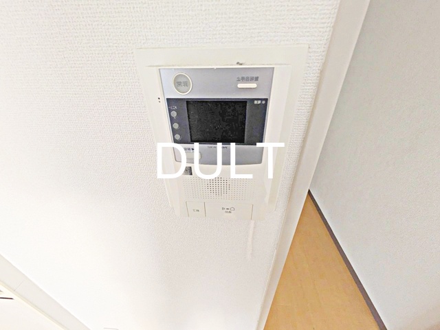 セキュリティ　モニター付きインターホンです。