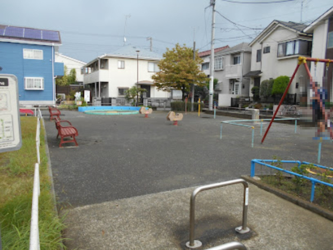 公園　新吉田吉住公園（公園）まで1069m