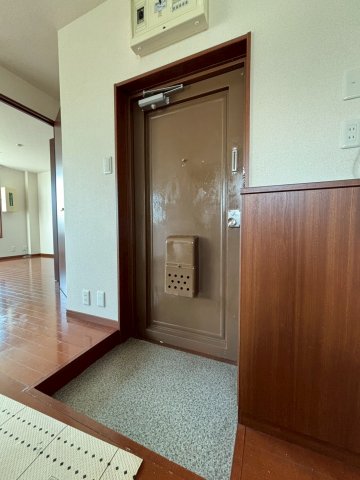 玄関　王子スクエアービル　北区王子1
