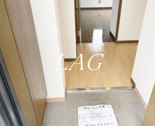 玄関　玄関です。