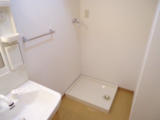 その他　洗濯機置場