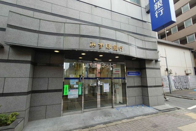 銀行　みずほ銀行笹塚支店（銀行）まで1132m