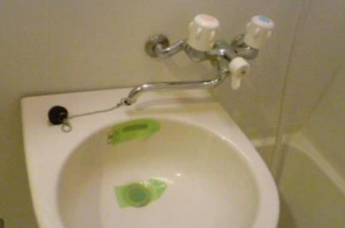 洗面設備　※別部屋の参考写真です。