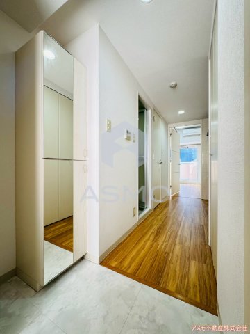 玄関　同マンション別部屋参考写真