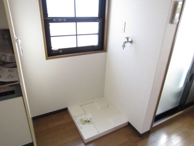 洗面設備　室内洗濯置き場！